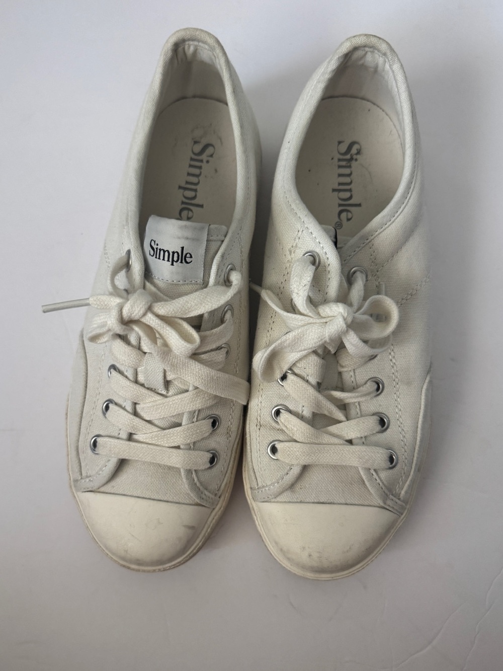 Simple Women's White Canvas Lace-Up Sneakers